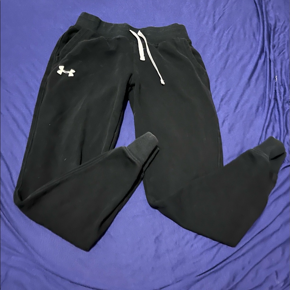 Black under armour tight joggers